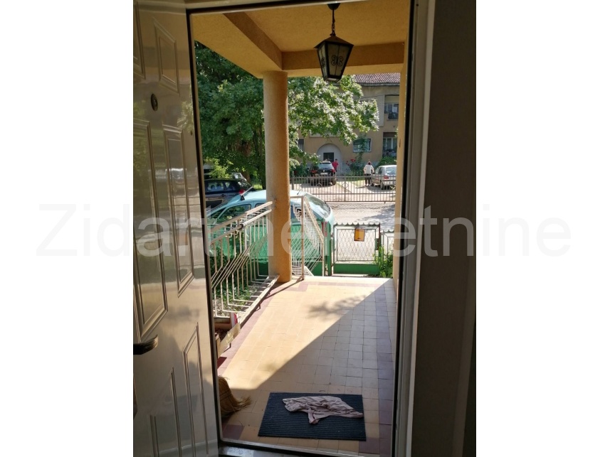 Будинок, 1313 м², 95 000$ — FAKTOR